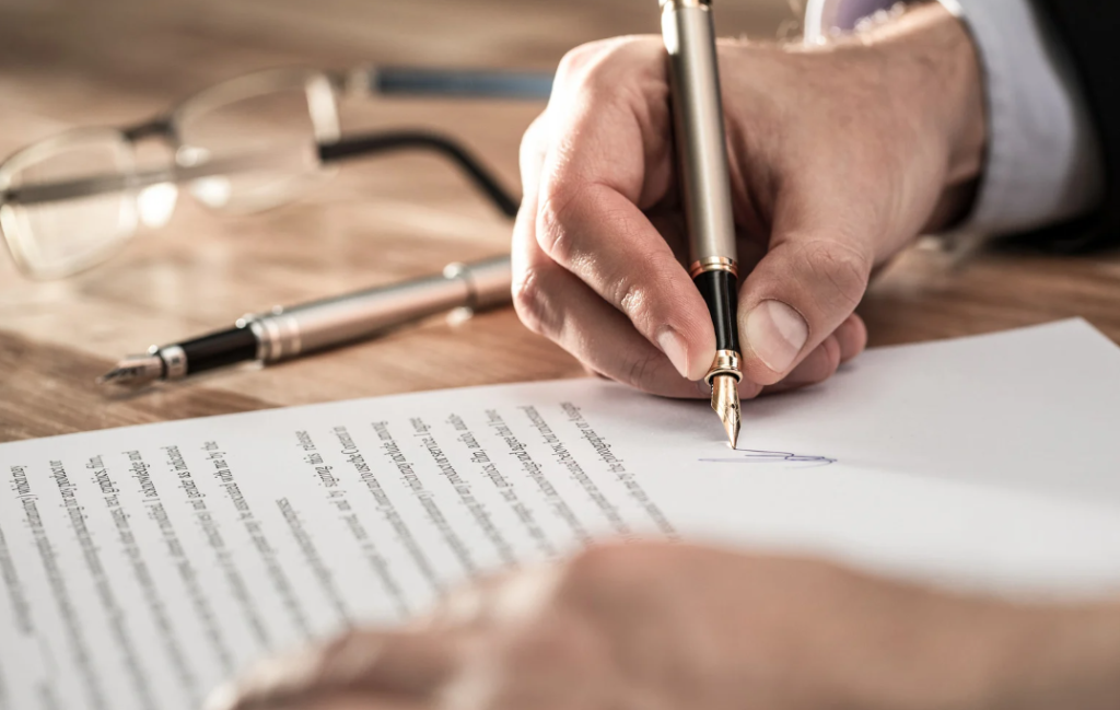 What Is Included In a Franchise Agreement